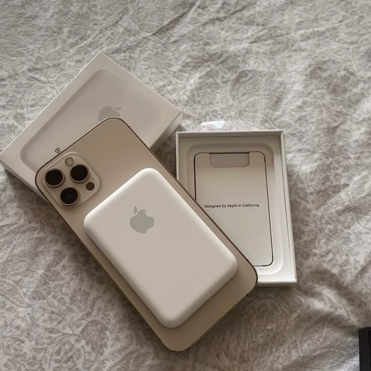 MagSafe Magnetic Wireless Power Bank – Fast Charging Battery Pack for iPhone